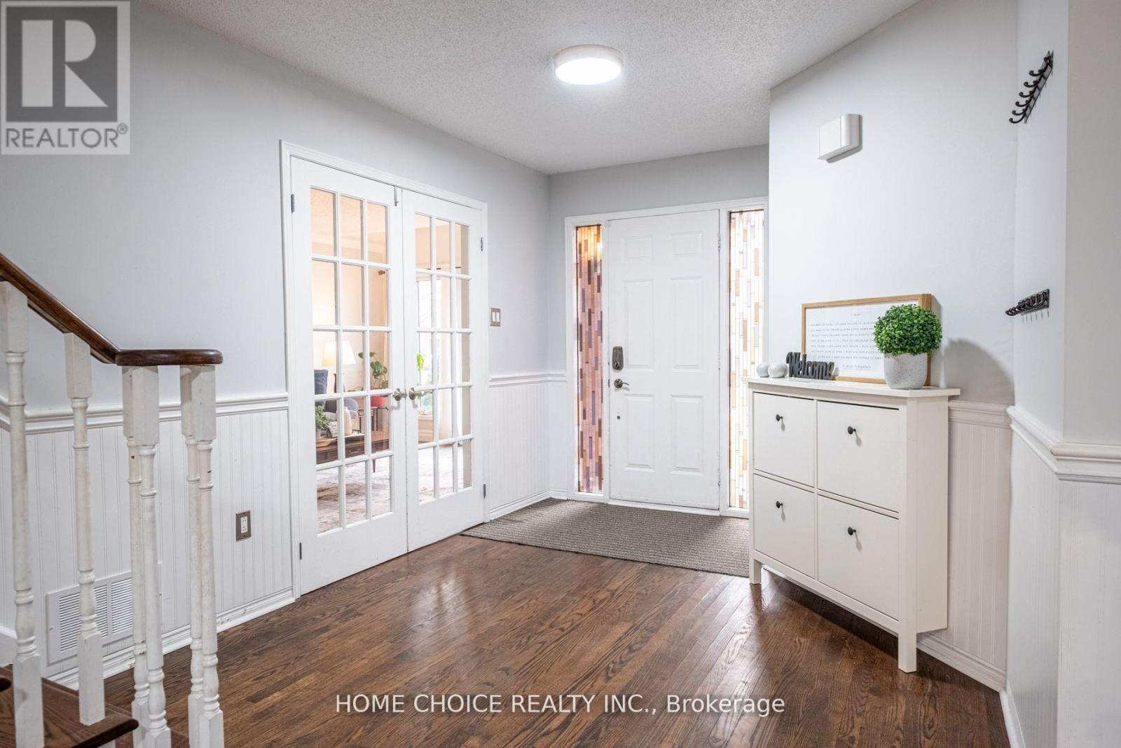 27 Doncaster Crescent, Clarington (Newcastle), Ontario  L1B 1E8 - Photo 3 - E12440620