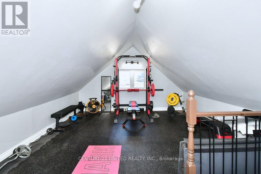 27 Park Street N, Peterborough (Town Ward 3), Ontario  K9J 3V3 - Photo 35 - X12440698