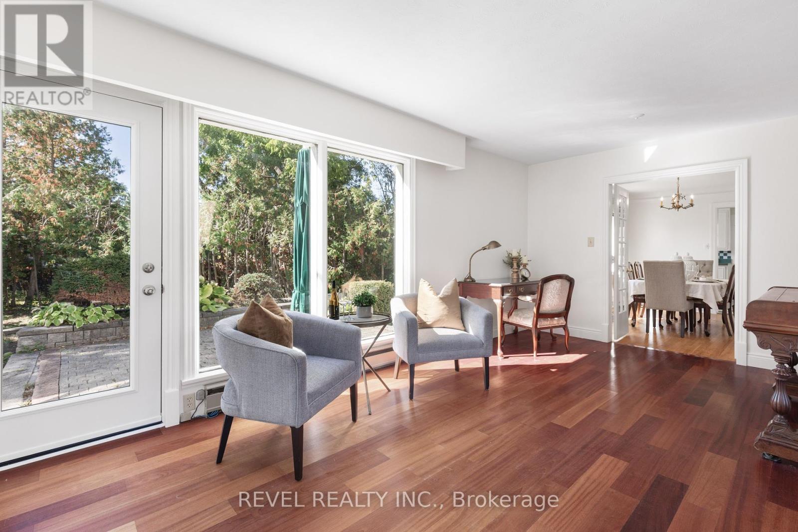 13 Sylvan Crescent, Kawartha Lakes (Lindsay), Ontario  K9V 2W4 - Photo 19 - X12440955