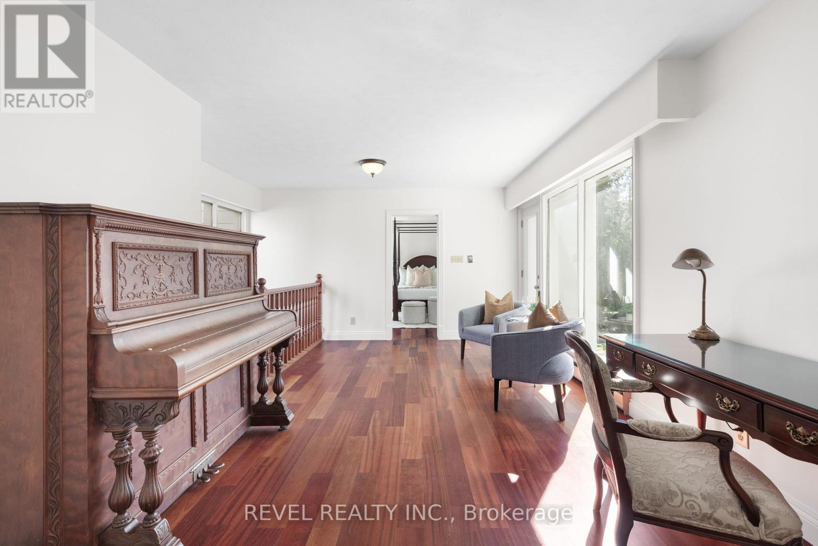 13 Sylvan Crescent, Kawartha Lakes (Lindsay), Ontario  K9V 2W4 - Photo 21 - X12440955