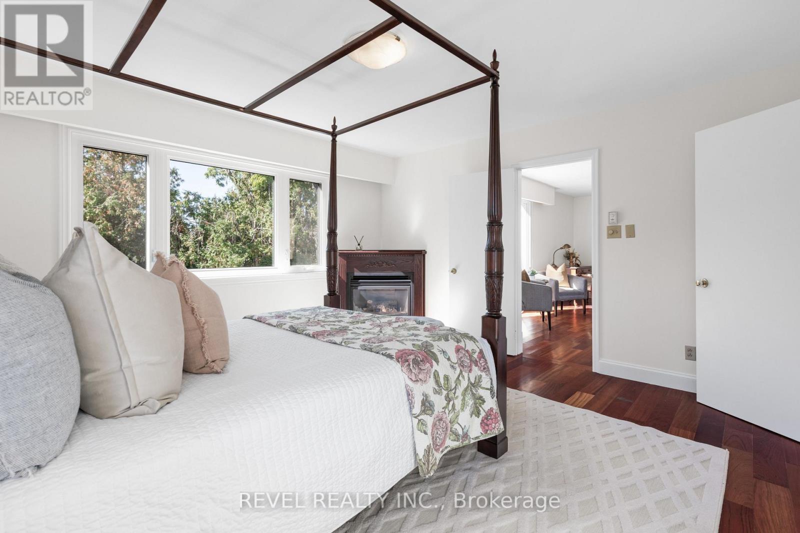 13 Sylvan Crescent, Kawartha Lakes (Lindsay), Ontario  K9V 2W4 - Photo 24 - X12440955