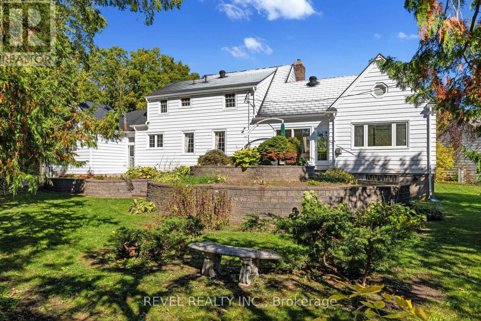 13 Sylvan Crescent, Kawartha Lakes (Lindsay), Ontario  K9V 2W4 - Photo 43 - X12440955