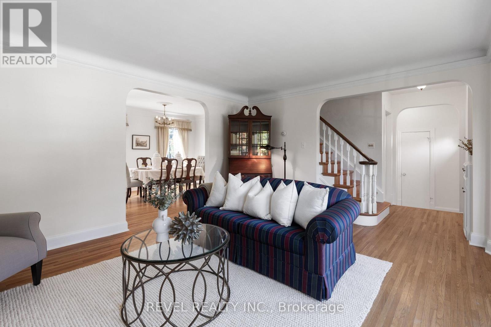 13 Sylvan Crescent, Kawartha Lakes (Lindsay), Ontario  K9V 2W4 - Photo 8 - X12440955