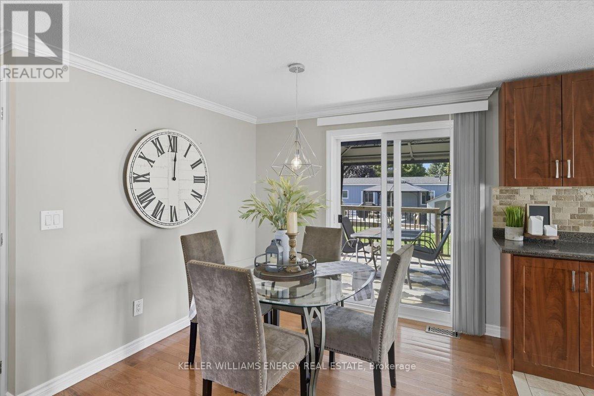 79 Fairway Drive, Clarington (Newcastle), Ontario  L1B 1B1 - Photo 10 - E12441035