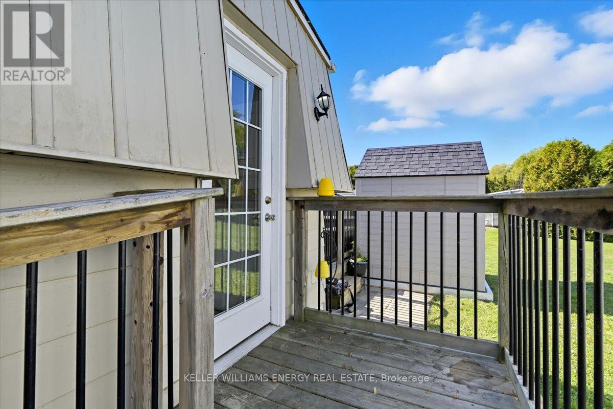 79 Fairway Drive, Clarington (Newcastle), Ontario  L1B 1B1 - Photo 15 - E12441035