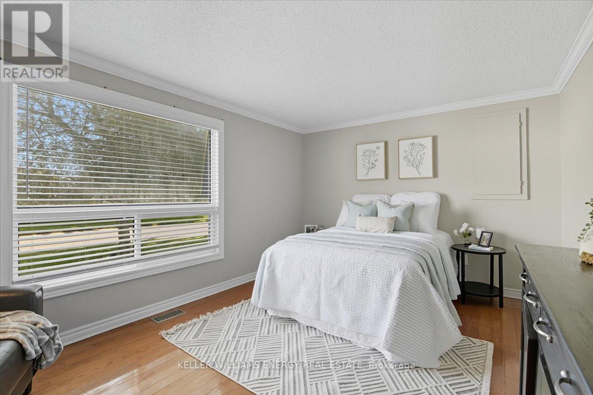 79 Fairway Drive, Clarington (Newcastle), Ontario  L1B 1B1 - Photo 19 - E12441035