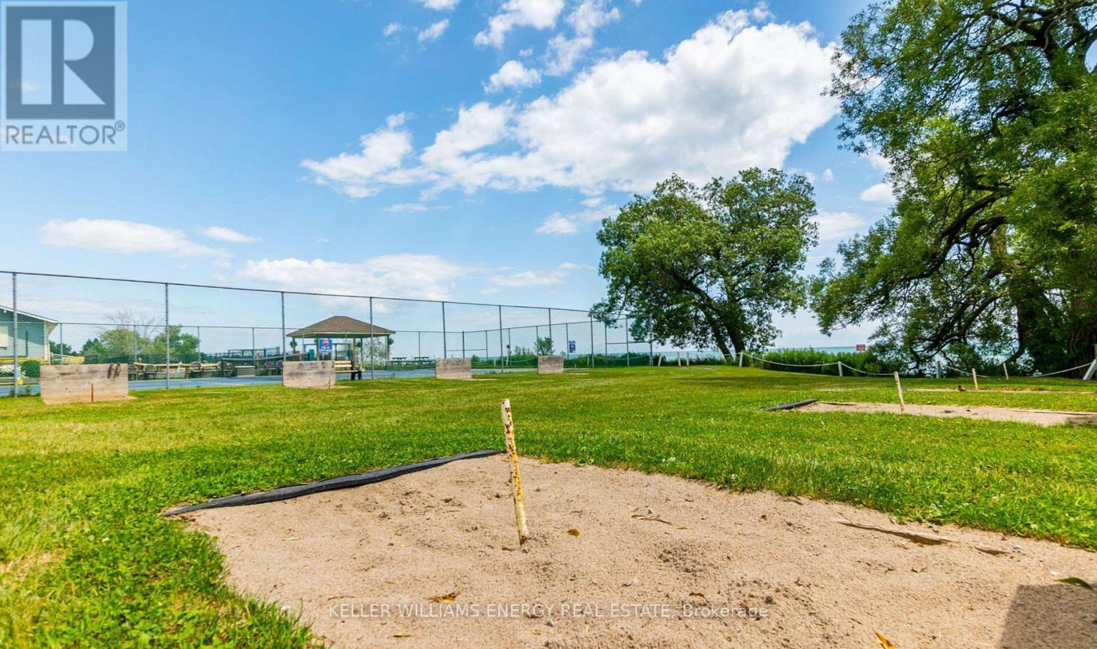 79 Fairway Drive, Clarington (Newcastle), Ontario  L1B 1B1 - Photo 37 - E12441035