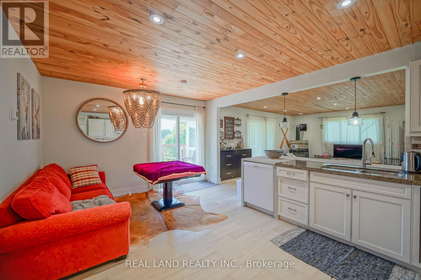 21 Marilyn Crescent, Kawartha Lakes (Emily), Ontario  K0L 1T0 - Photo 20 - X12441318