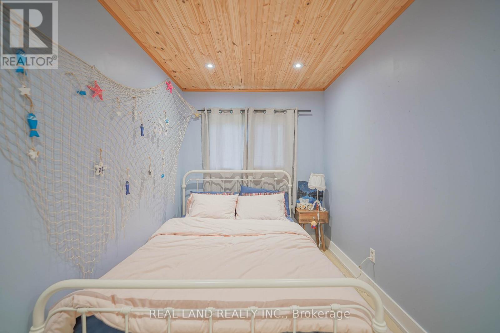 21 Marilyn Crescent, Kawartha Lakes (Emily), Ontario  K0L 1T0 - Photo 37 - X12441318