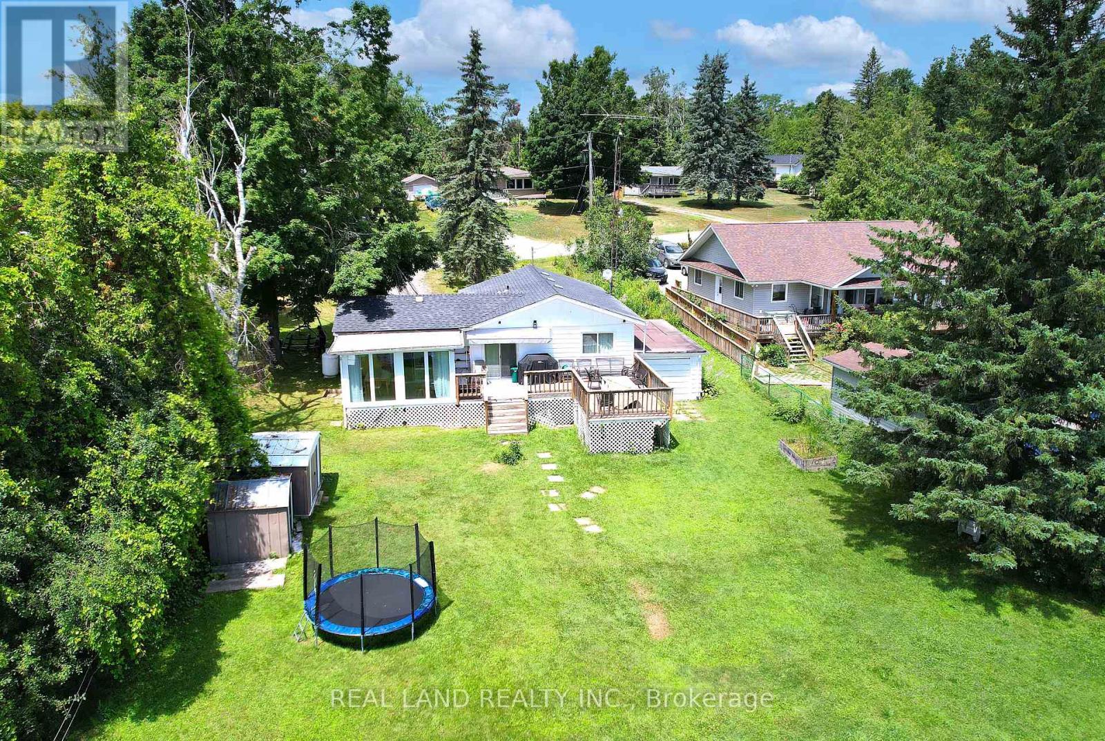 21 Marilyn Crescent, Kawartha Lakes (Emily), Ontario  K0L 1T0 - Photo 9 - X12441318