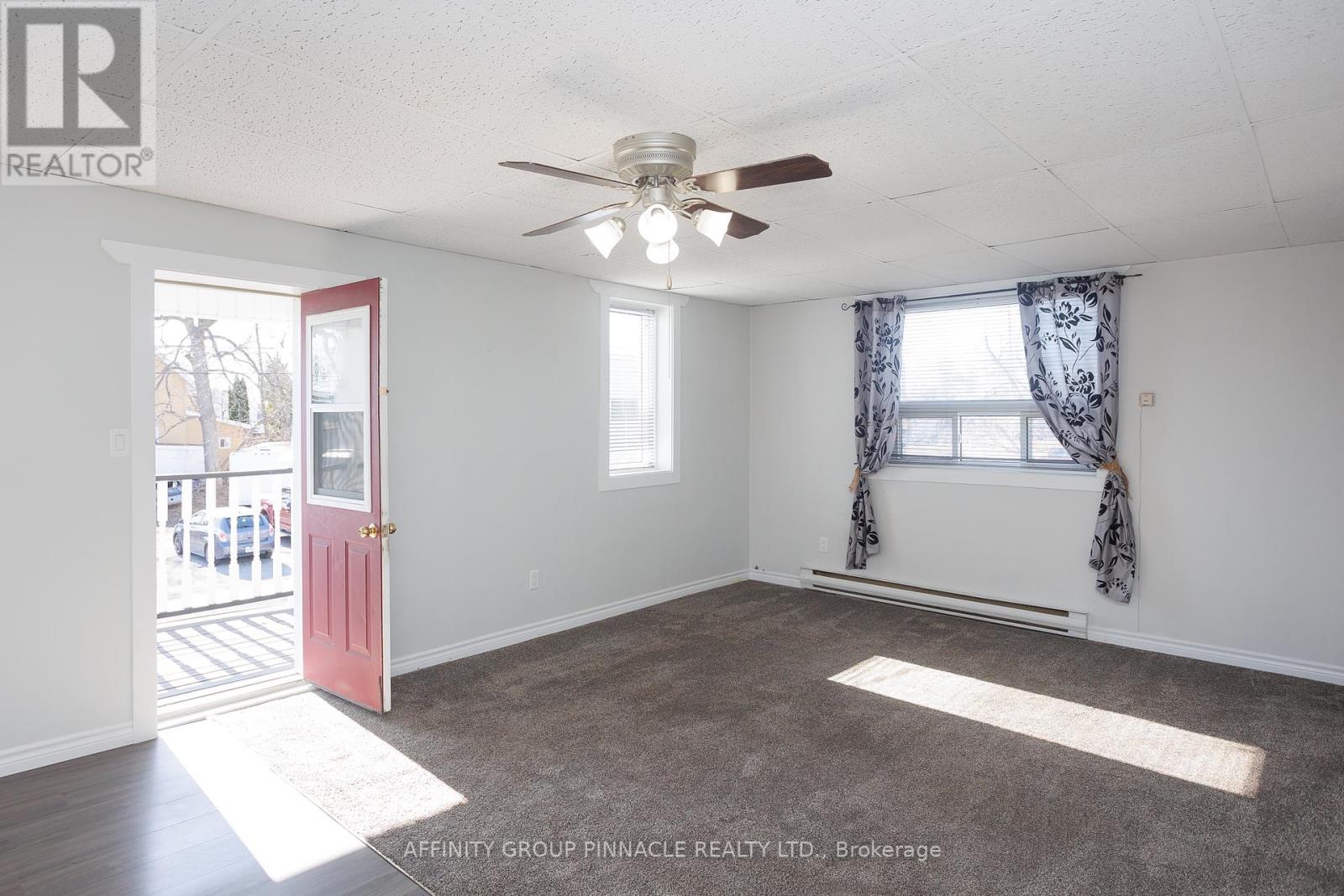 16 St David Street, Kawartha Lakes (Lindsay), Ontario  K9V 1N1 - Photo 19 - X12442495