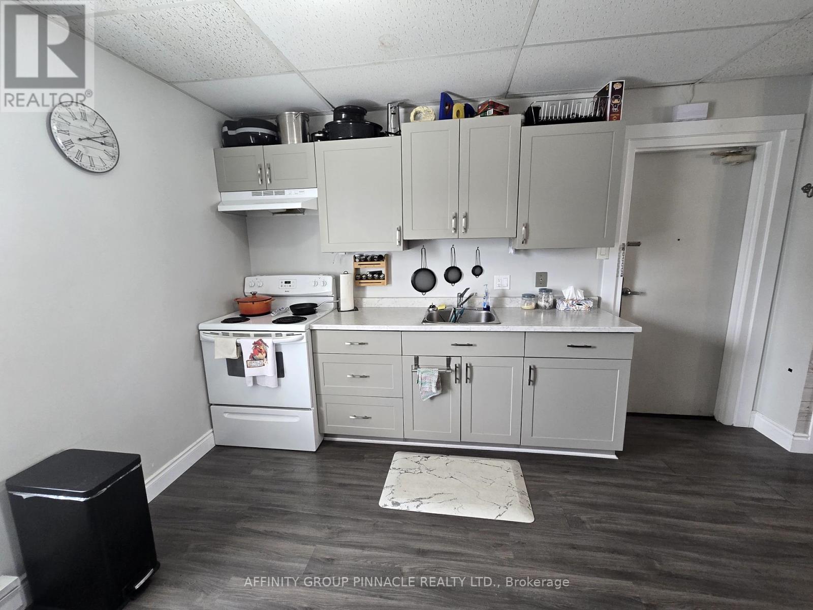 16 St David Street, Kawartha Lakes (Lindsay), Ontario  K9V 1N1 - Photo 21 - X12442495