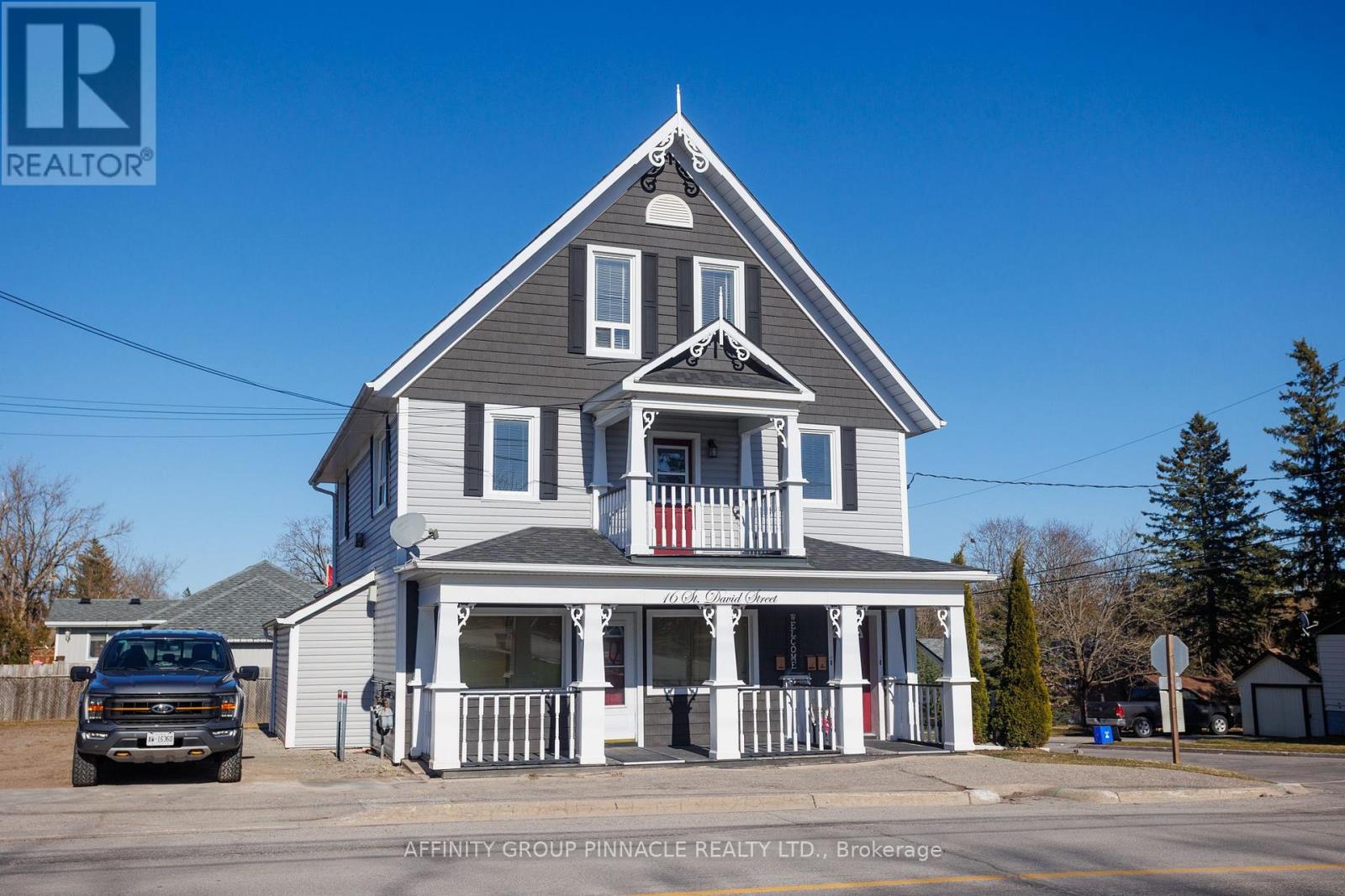 16 St David Street, Kawartha Lakes (Lindsay), Ontario  K9V 1N1 - Photo 4 - X12442495