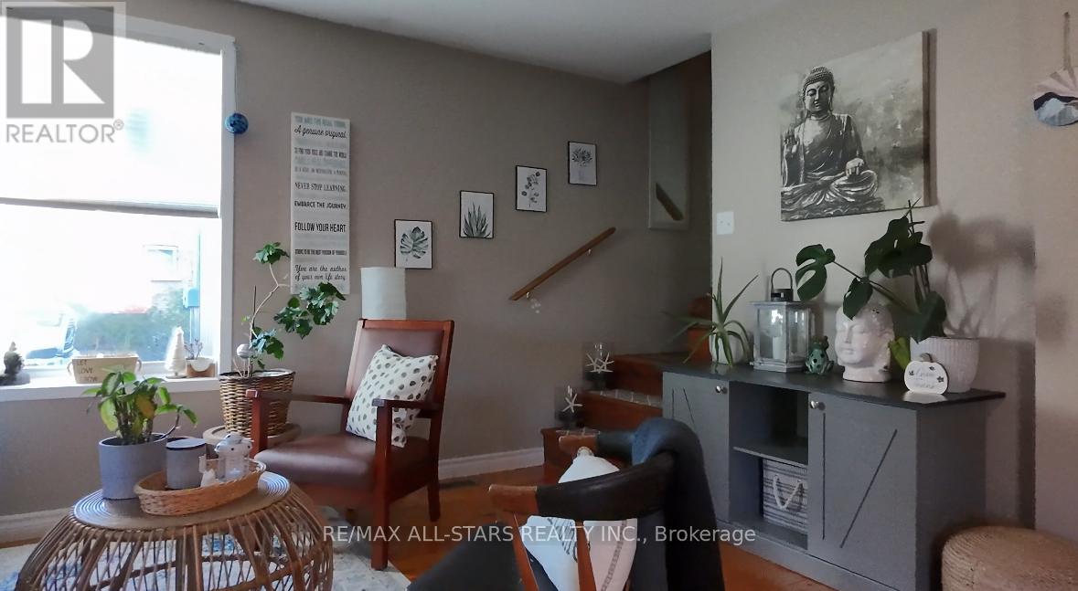 147 Lake Street, Peterborough (Town Ward 3), Ontario  K9J 2H2 - Photo 14 - X12442497