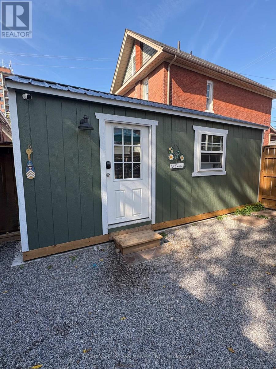 147 Lake Street, Peterborough (Town Ward 3), Ontario  K9J 2H2 - Photo 24 - X12442497