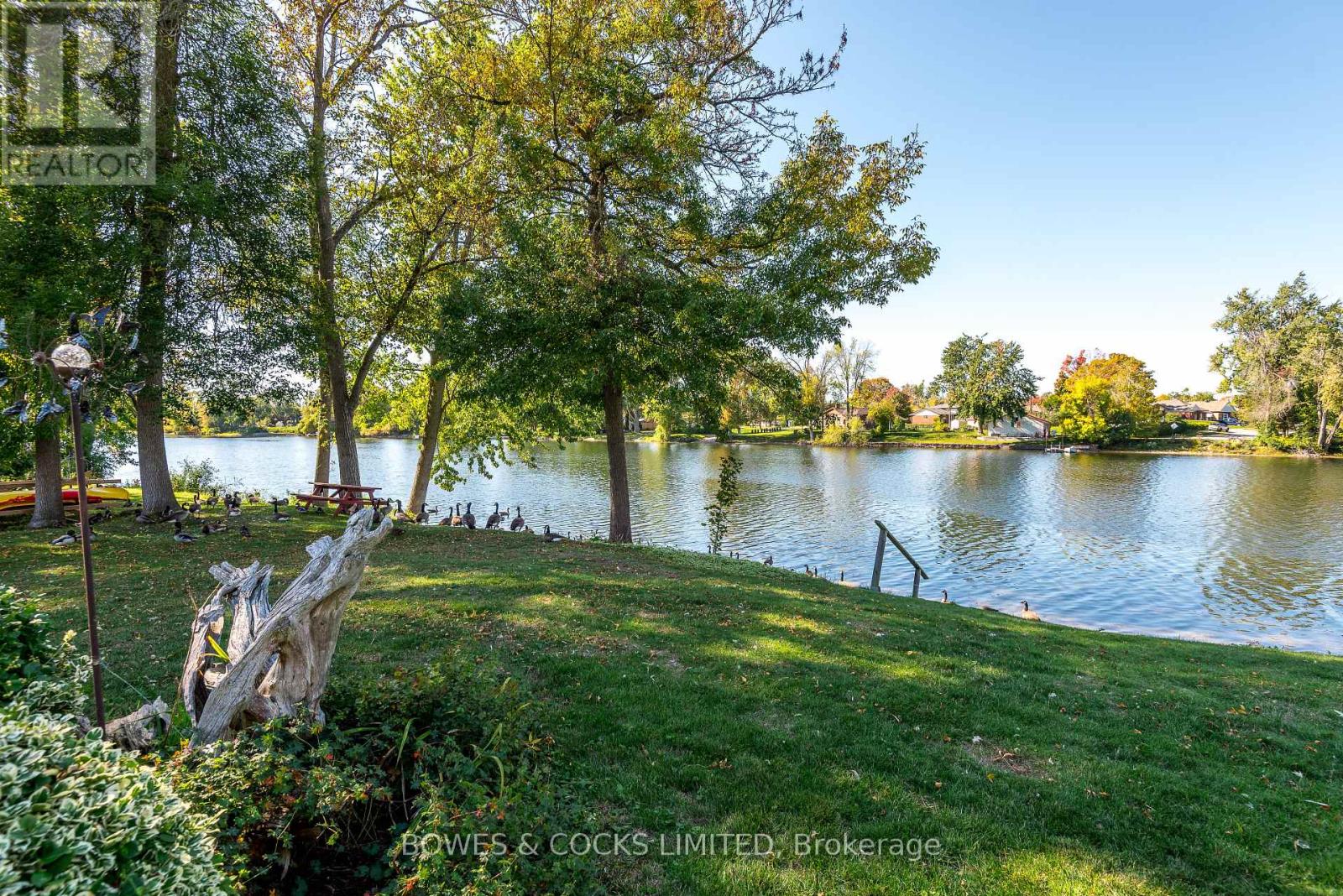 274 Sherin Avenue, Peterborough (Ashburnham Ward 4), Ontario  K9J 1B6 - Photo 26 - X12442561