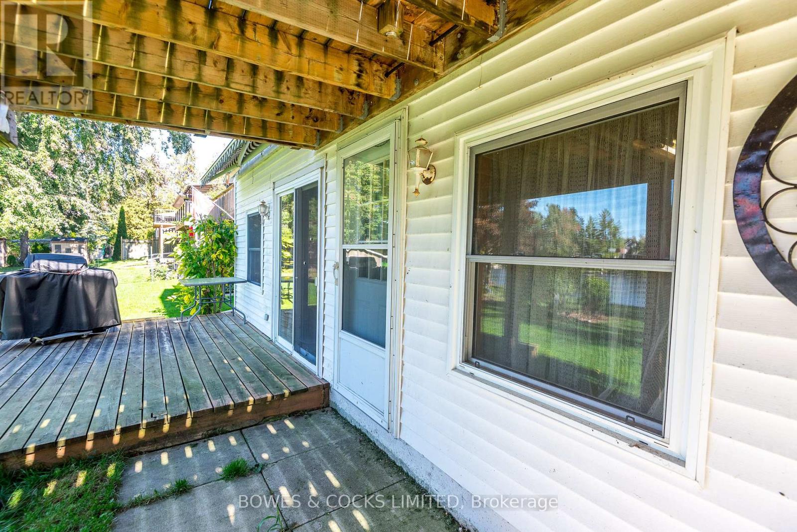 274 Sherin Avenue, Peterborough (Ashburnham Ward 4), Ontario  K9J 1B6 - Photo 30 - X12442561