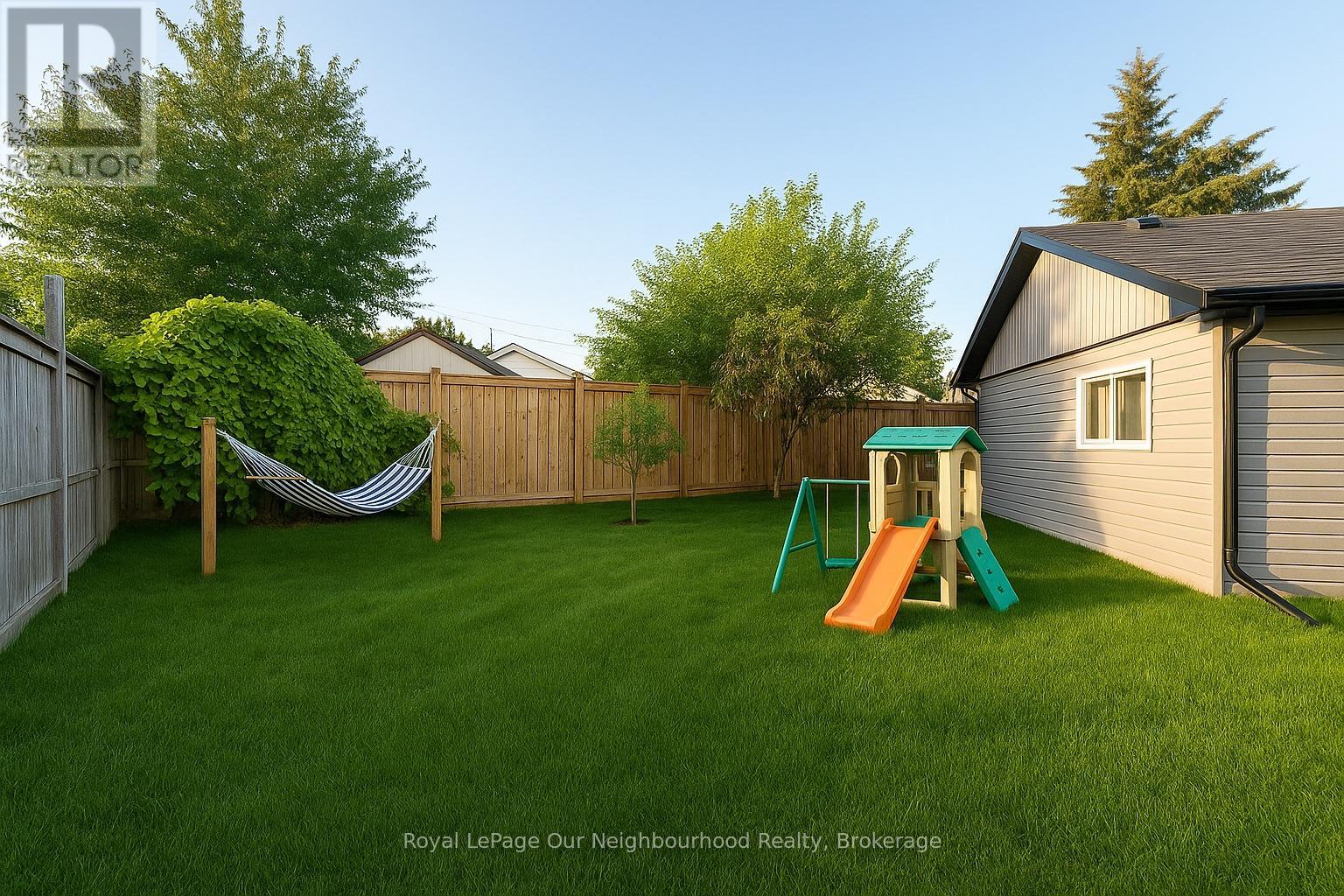 3 - 1123 Towerhill Court, Peterborough (Northcrest Ward 5), Ontario  K9H 7M6 - Photo 8 - X12442742