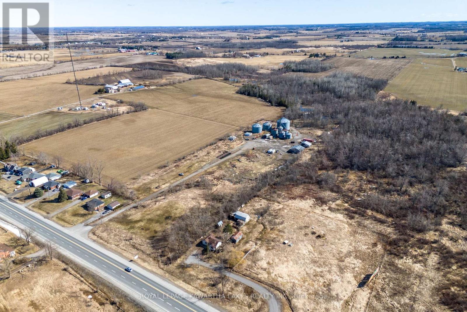 2788 Hwy 35, Kawartha Lakes (Ops), Ontario  K9V 4R4 - Photo 8 - X12443755