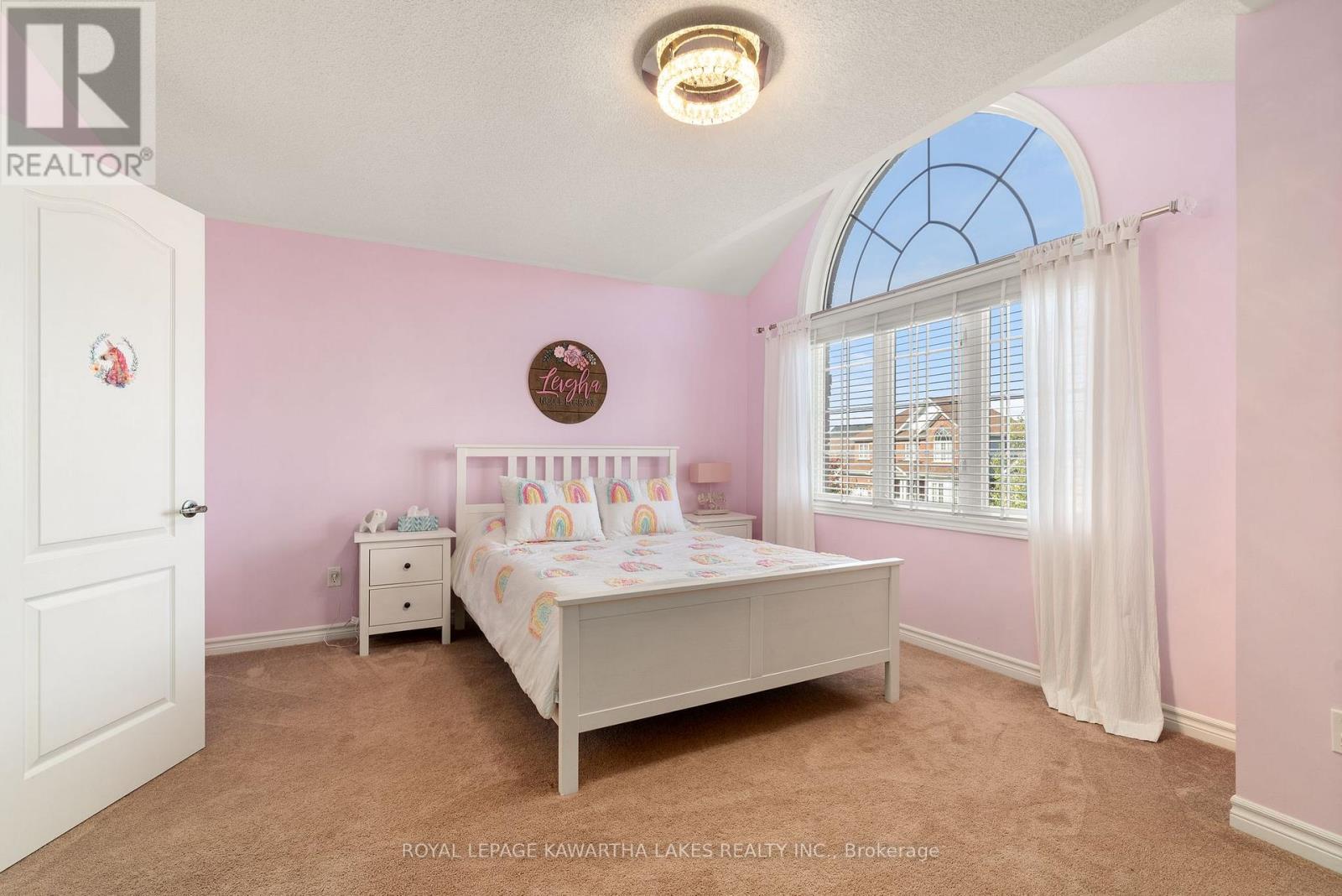 29 Logan Lane, Kawartha Lakes (Lindsay), Ontario  K9V 0L3 - Photo 26 - X12443827