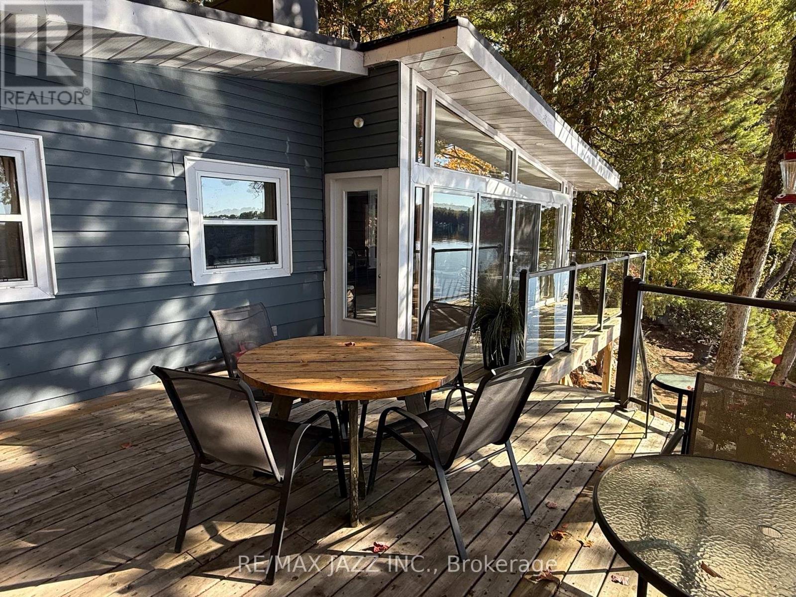728 Renwick Road, North Kawartha, Ontario  K0L 1A0 - Photo 12 - X12444002