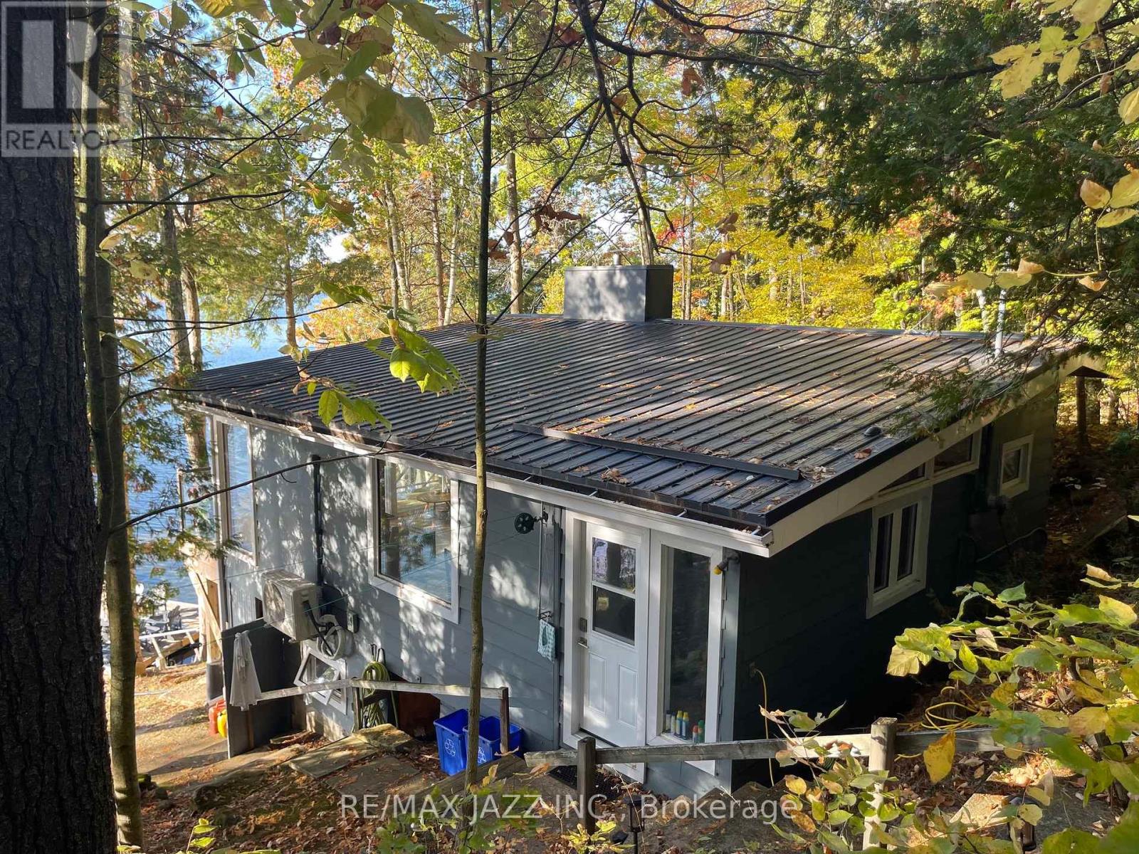 728 Renwick Road, North Kawartha, Ontario  K0L 1A0 - Photo 15 - X12444002