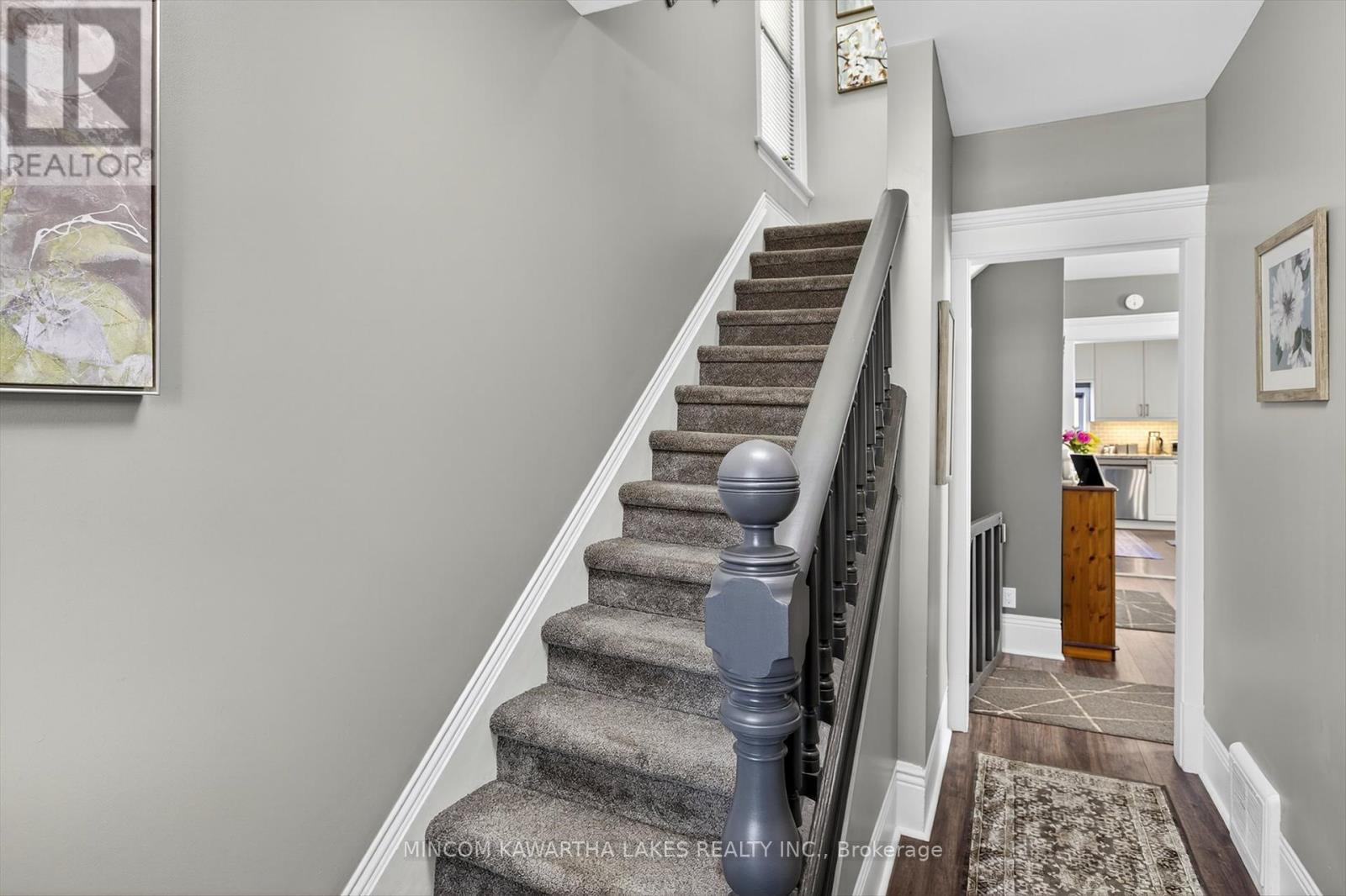 644 Lundys Lane, Peterborough (Otonabee Ward 1), Ontario  K9J 4J8 - Photo 15 - X12444020