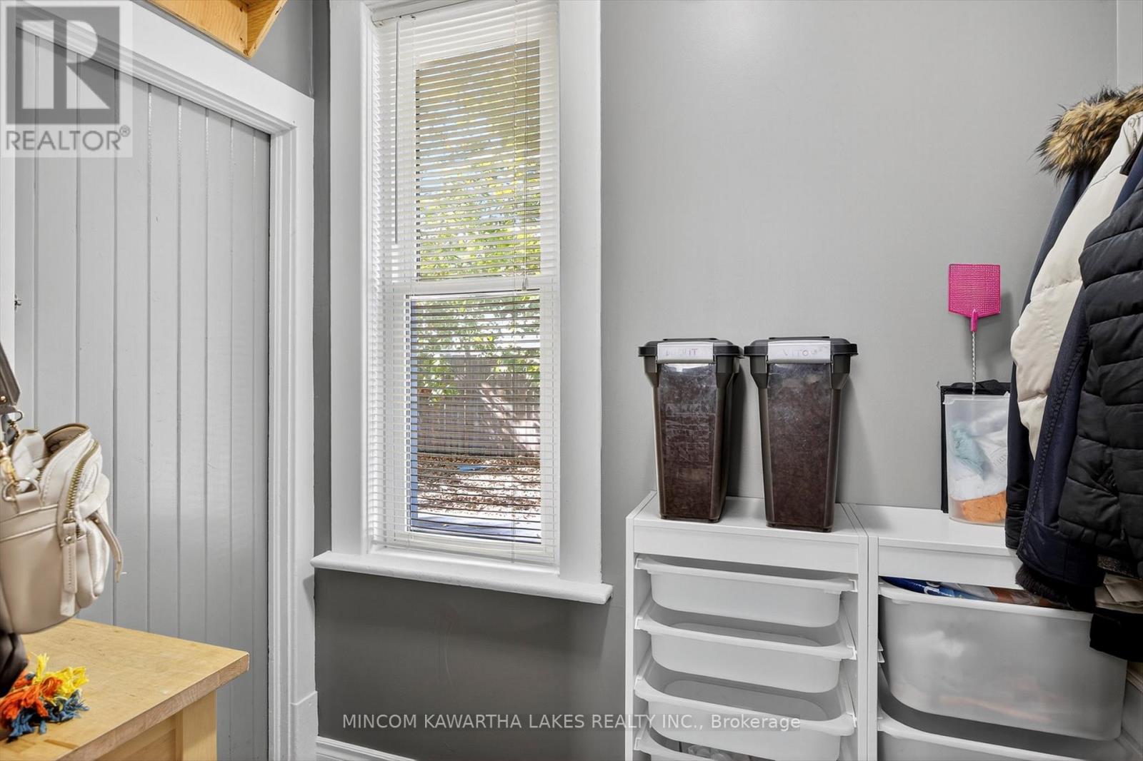 644 Lundys Lane, Peterborough (Otonabee Ward 1), Ontario  K9J 4J8 - Photo 26 - X12444020