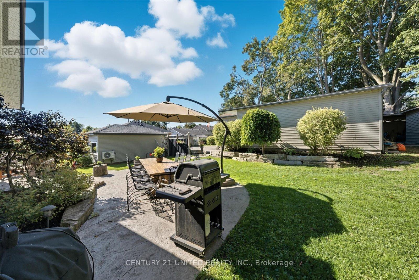 749 Spillsbury Drive, Peterborough (Otonabee Ward 1), Ontario  K9K 1K9 - Photo 43 - X12444054