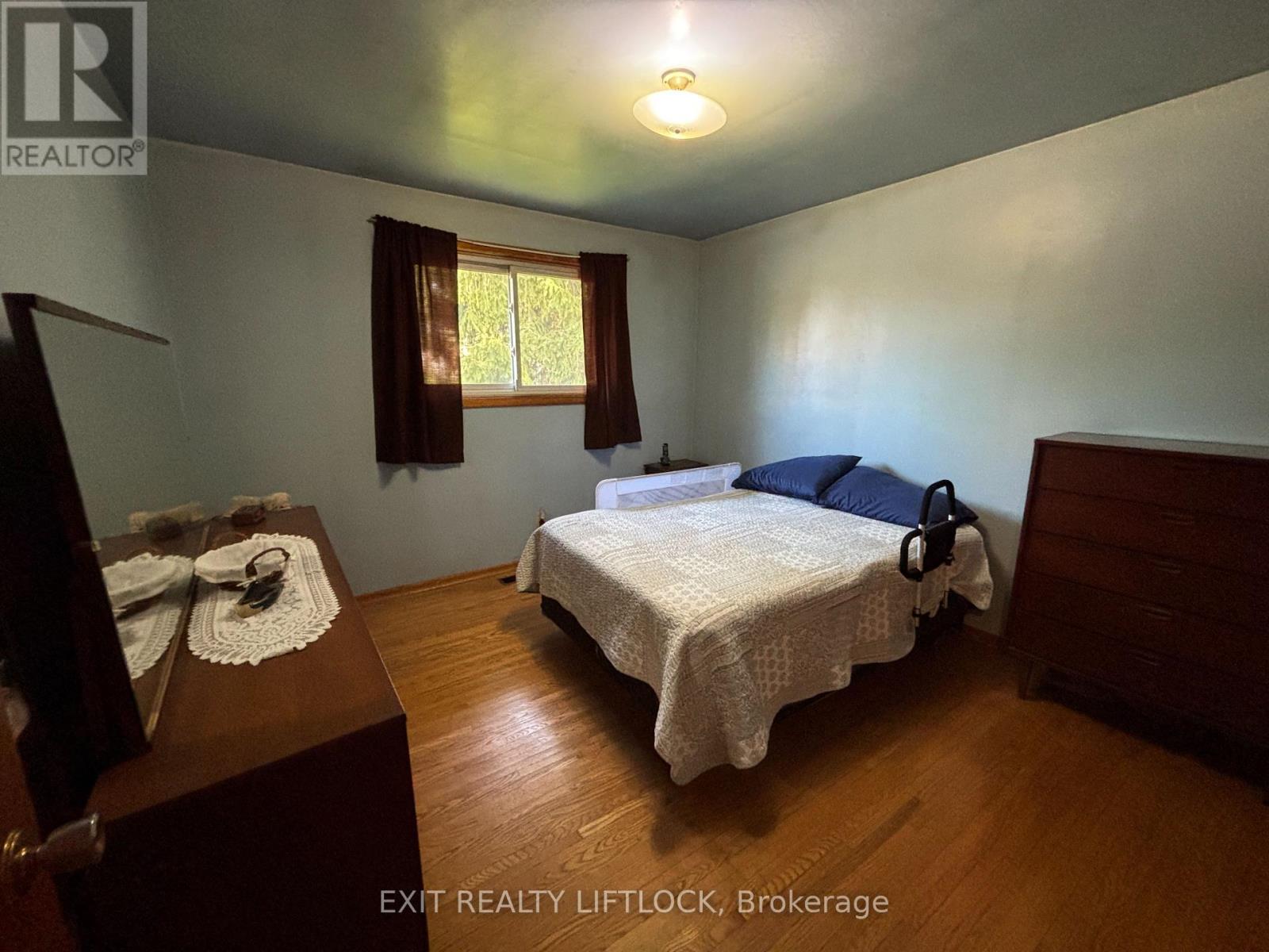 1276 Beavis Boulevard, Selwyn, Ontario  K0L 1H0 - Photo 21 - X12443790