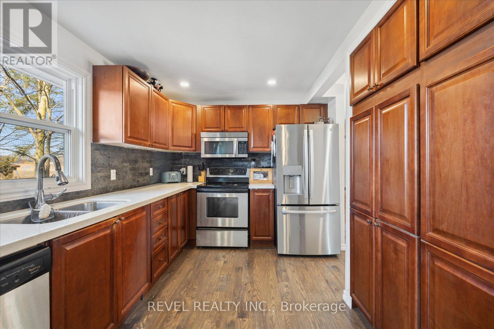 3334 Morgans Road, Clarington, Ontario  L1B 1L9 - Photo 9 - E12444469