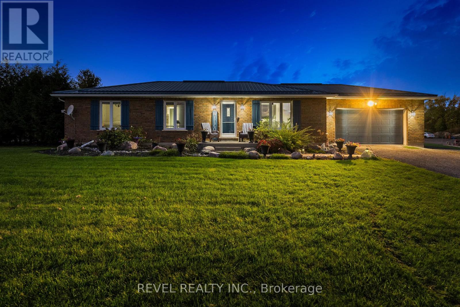 572 6th Line, Port Hope, Ontario  L0A 1J0 - Photo 3 - X12444674