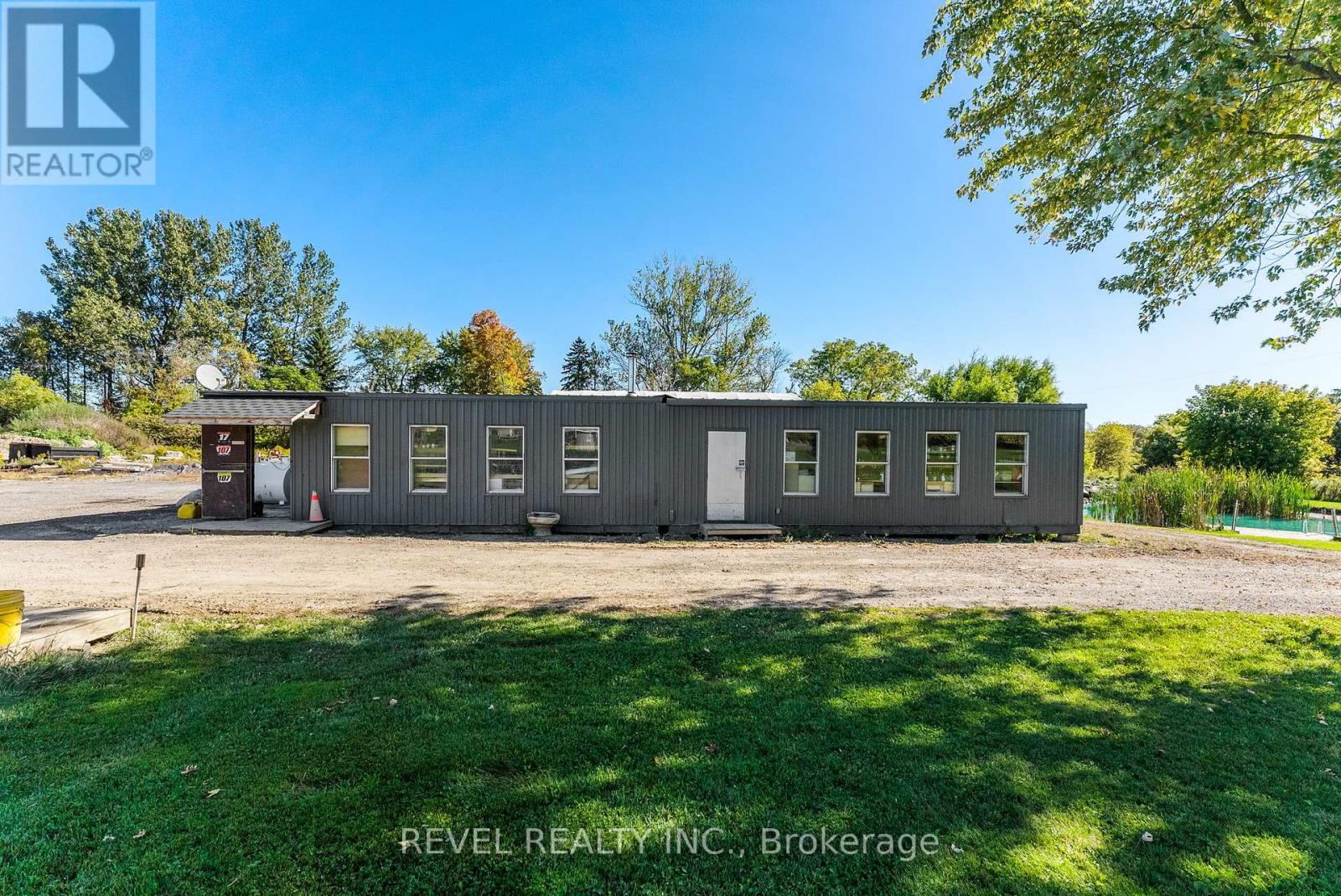 572 6th Line, Port Hope, Ontario  L0A 1J0 - Photo 38 - X12444674