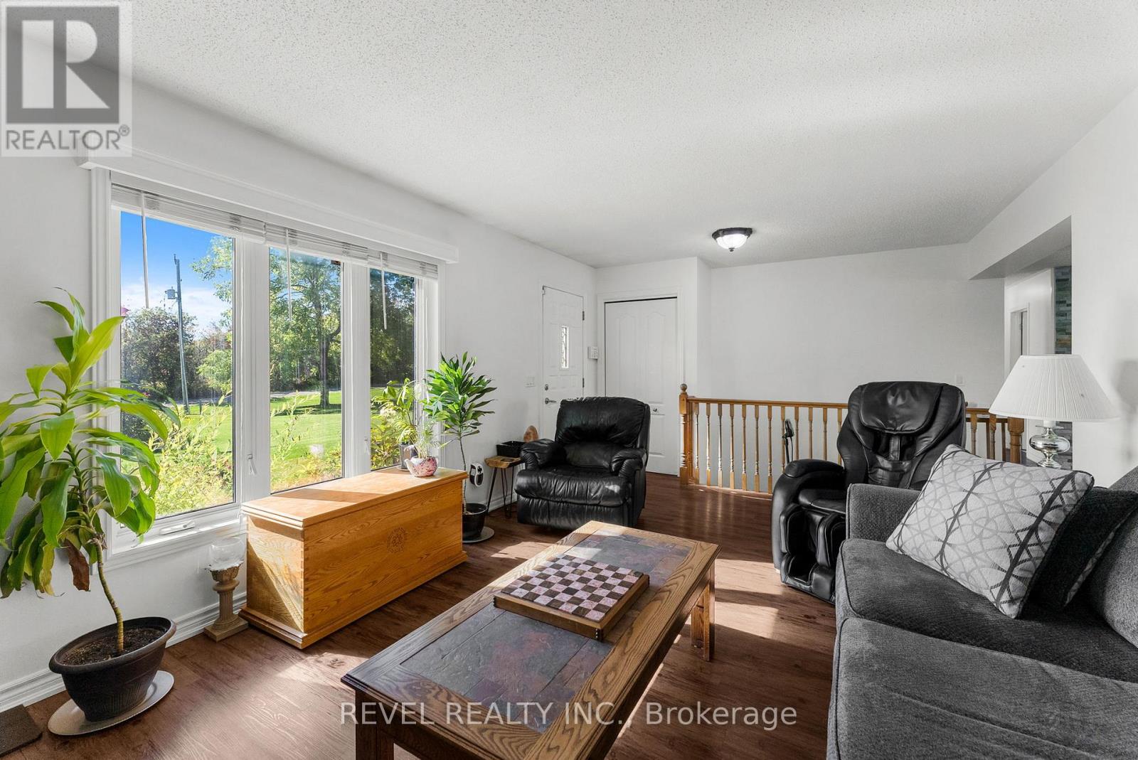 572 6th Line, Port Hope, Ontario  L0A 1J0 - Photo 6 - X12444674