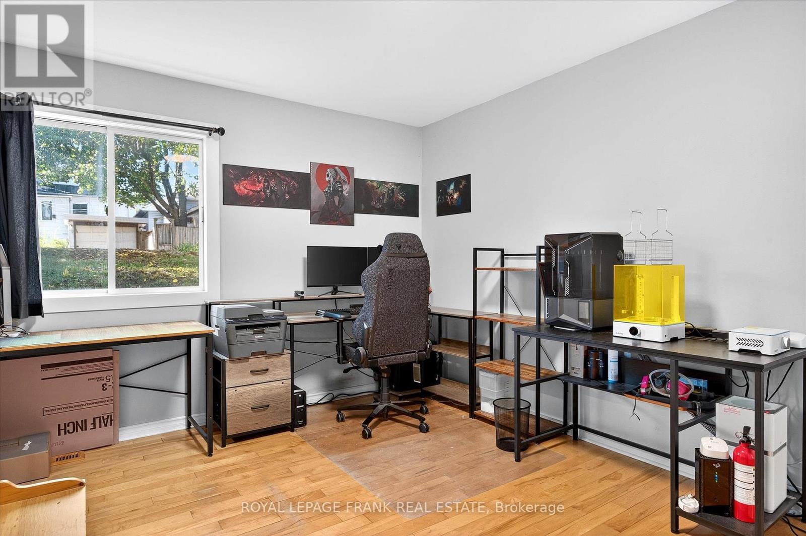 1217 Grandview Avenue, Peterborough (Otonabee Ward 1), Ontario  K9J 5P7 - Photo 19 - X12444988