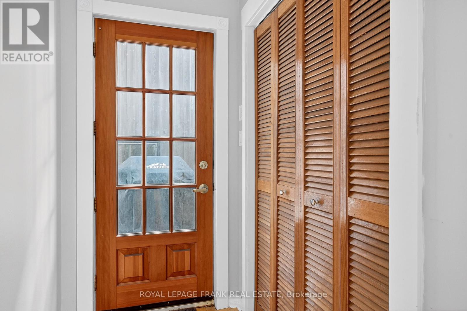 1217 Grandview Avenue, Peterborough (Otonabee Ward 1), Ontario  K9J 5P7 - Photo 24 - X12444988
