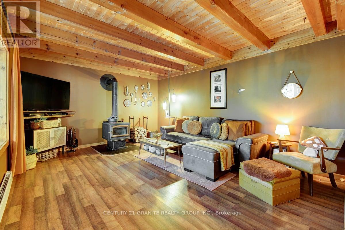 1831 South Baptiste Lake Road, Hastings Highlands (Herschel Ward), Ontario  K0L 1C0 - Photo 6 - X12445089