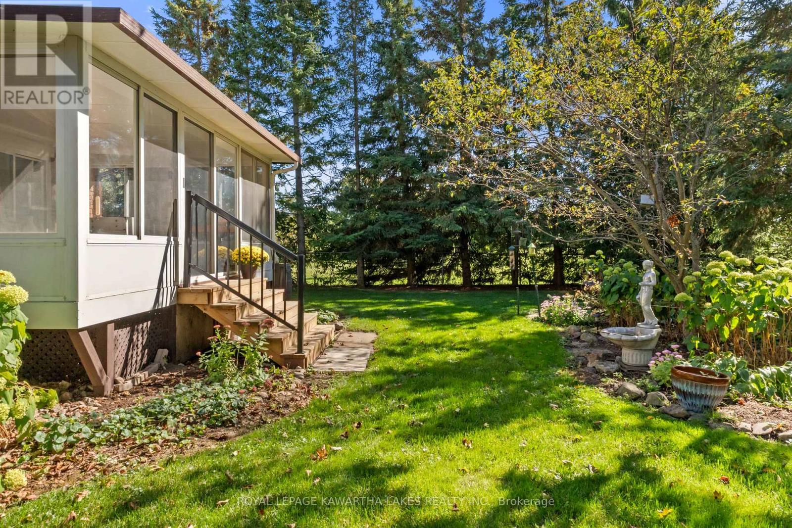 195 Elgin Street W, Kawartha Lakes (Lindsay), Ontario  K9V 6B1 - Photo 44 - X12445130