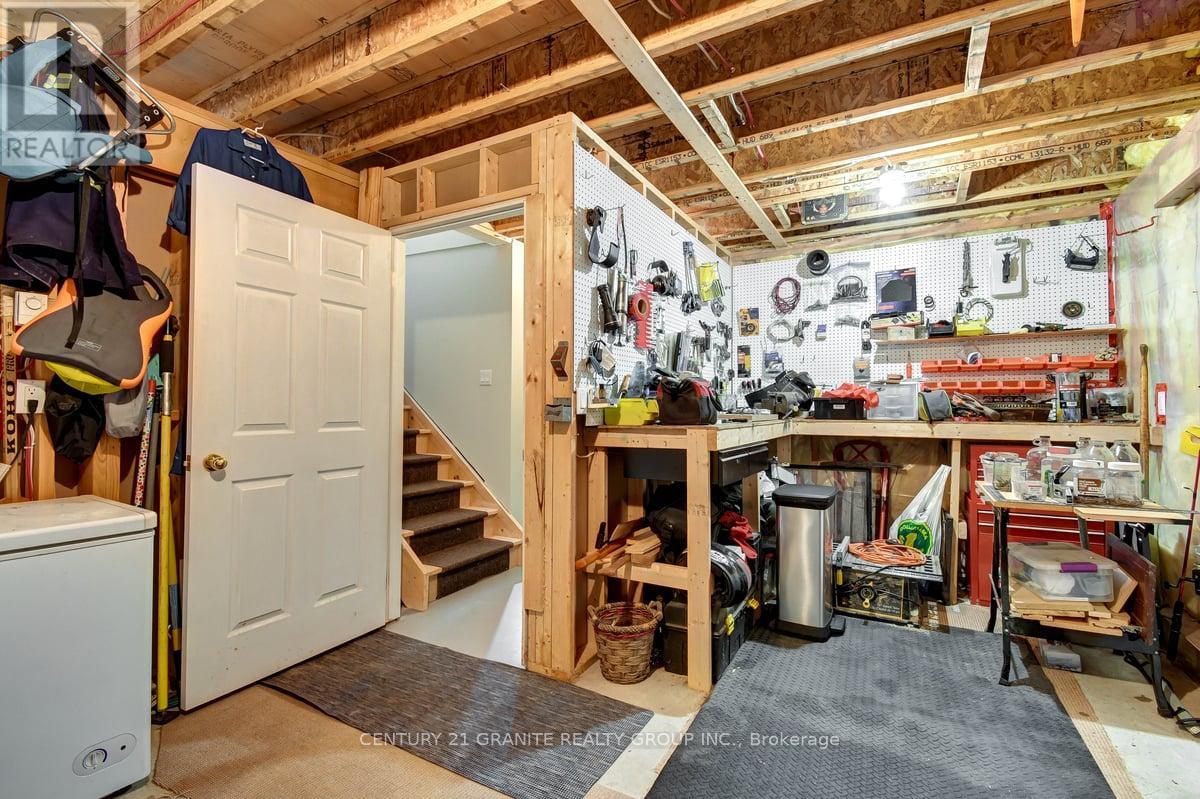75 Martin Road, Hastings Highlands (Herschel Ward), Ontario  K0L 1C0 - Photo 14 - X12445573