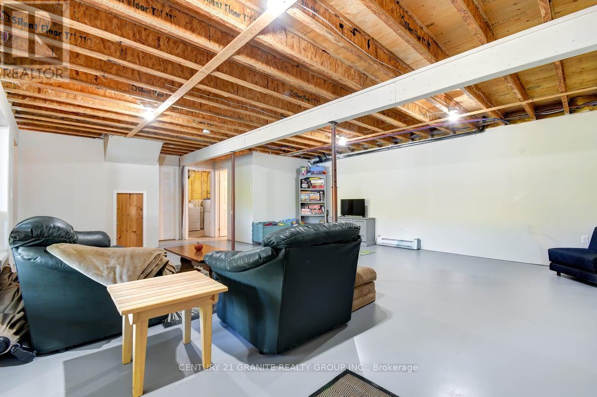 75 Martin Road, Hastings Highlands (Herschel Ward), Ontario  K0L 1C0 - Photo 20 - X12445573