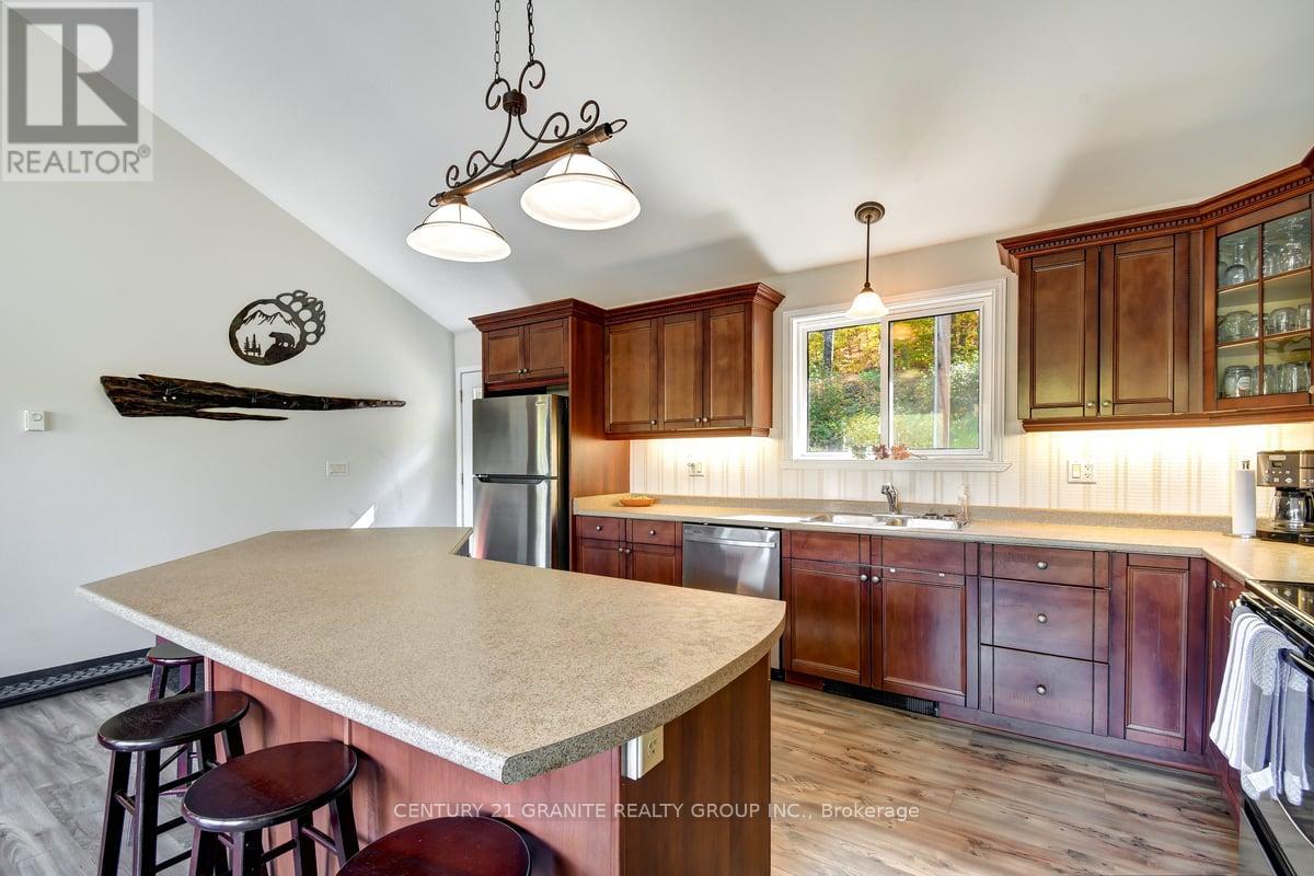 75 Martin Road, Hastings Highlands (Herschel Ward), Ontario  K0L 1C0 - Photo 30 - X12445573