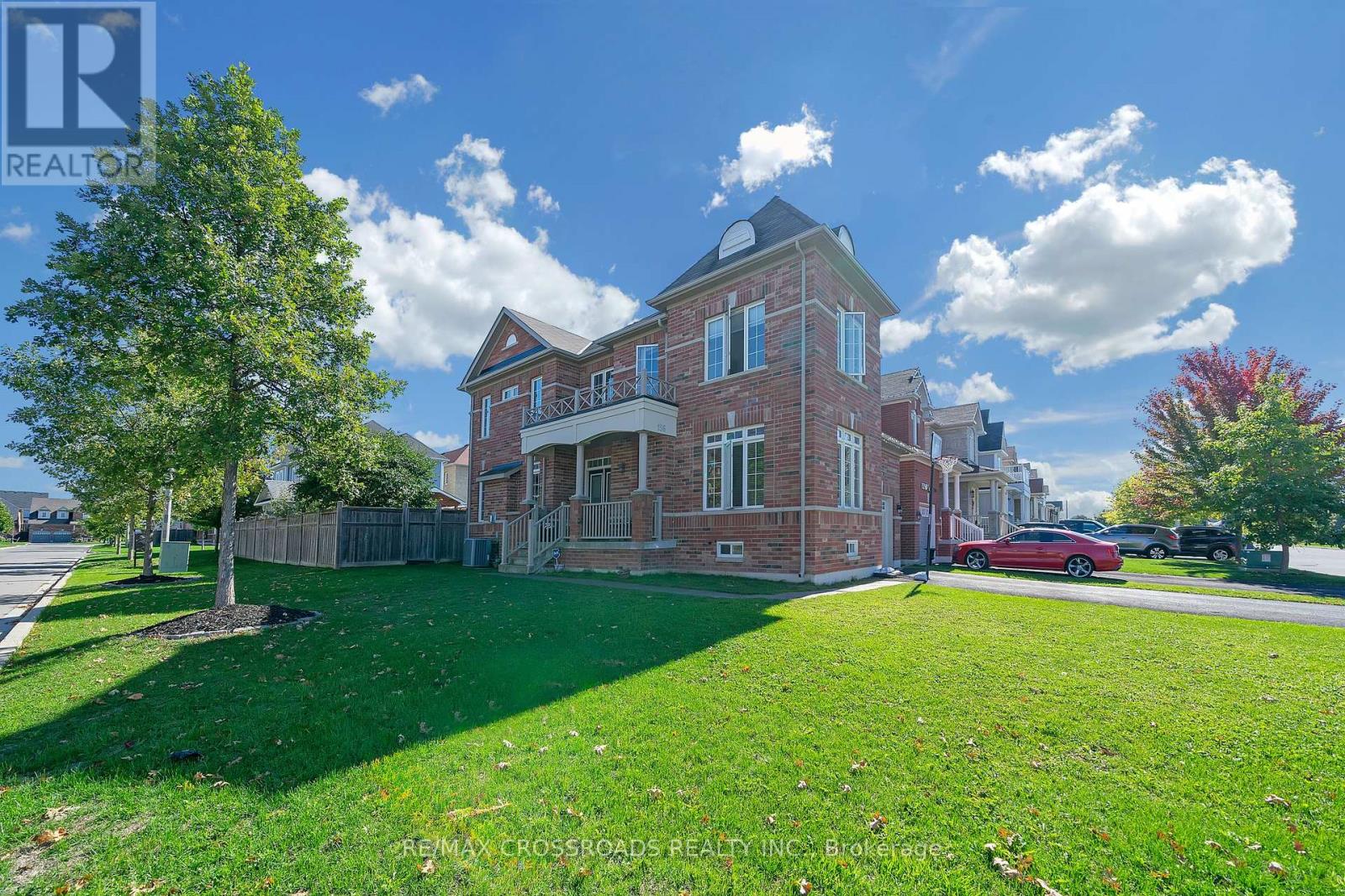 156 Mcdonald Crescent, Clarington (Newcastle), Ontario  L1B 0C9 - Photo 5 - E12445687