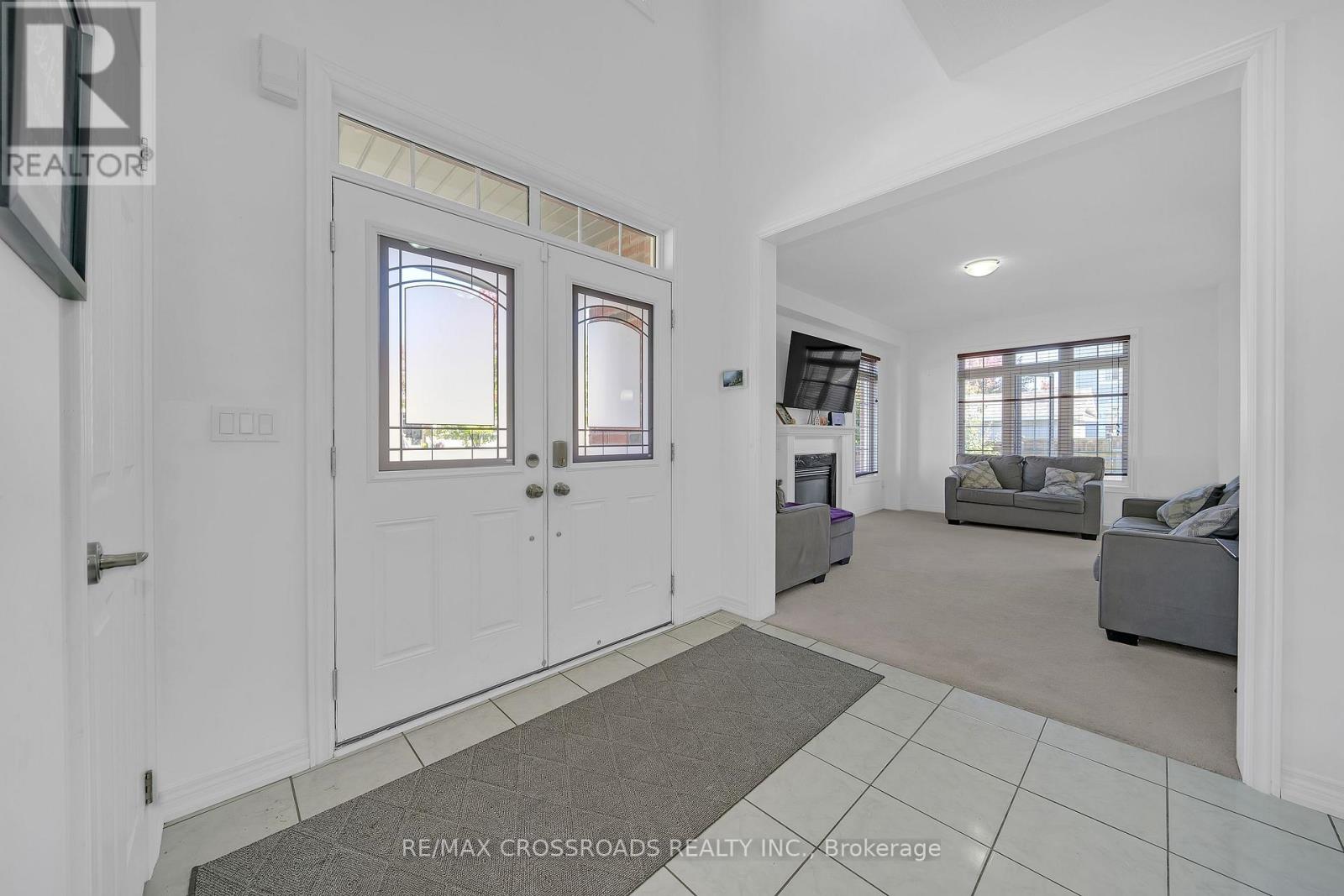 156 Mcdonald Crescent, Clarington (Newcastle), Ontario  L1B 0C9 - Photo 9 - E12445687