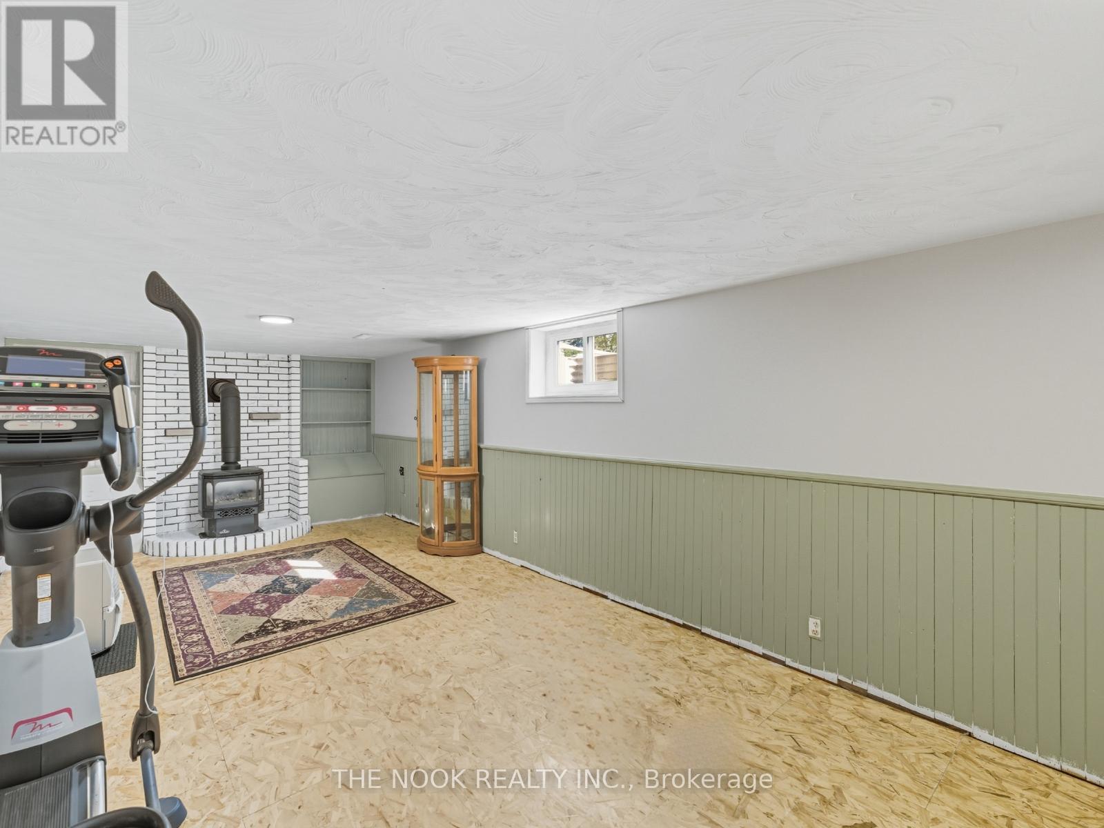 288 Collison Crescent, Peterborough (Ashburnham Ward 4), Ontario  K9J 1A8 - Photo 11 - X12446196