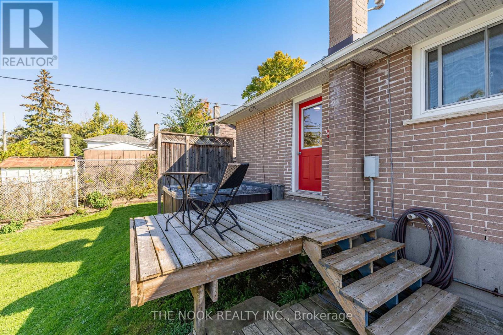 288 Collison Crescent, Peterborough (Ashburnham Ward 4), Ontario  K9J 1A8 - Photo 12 - X12446196