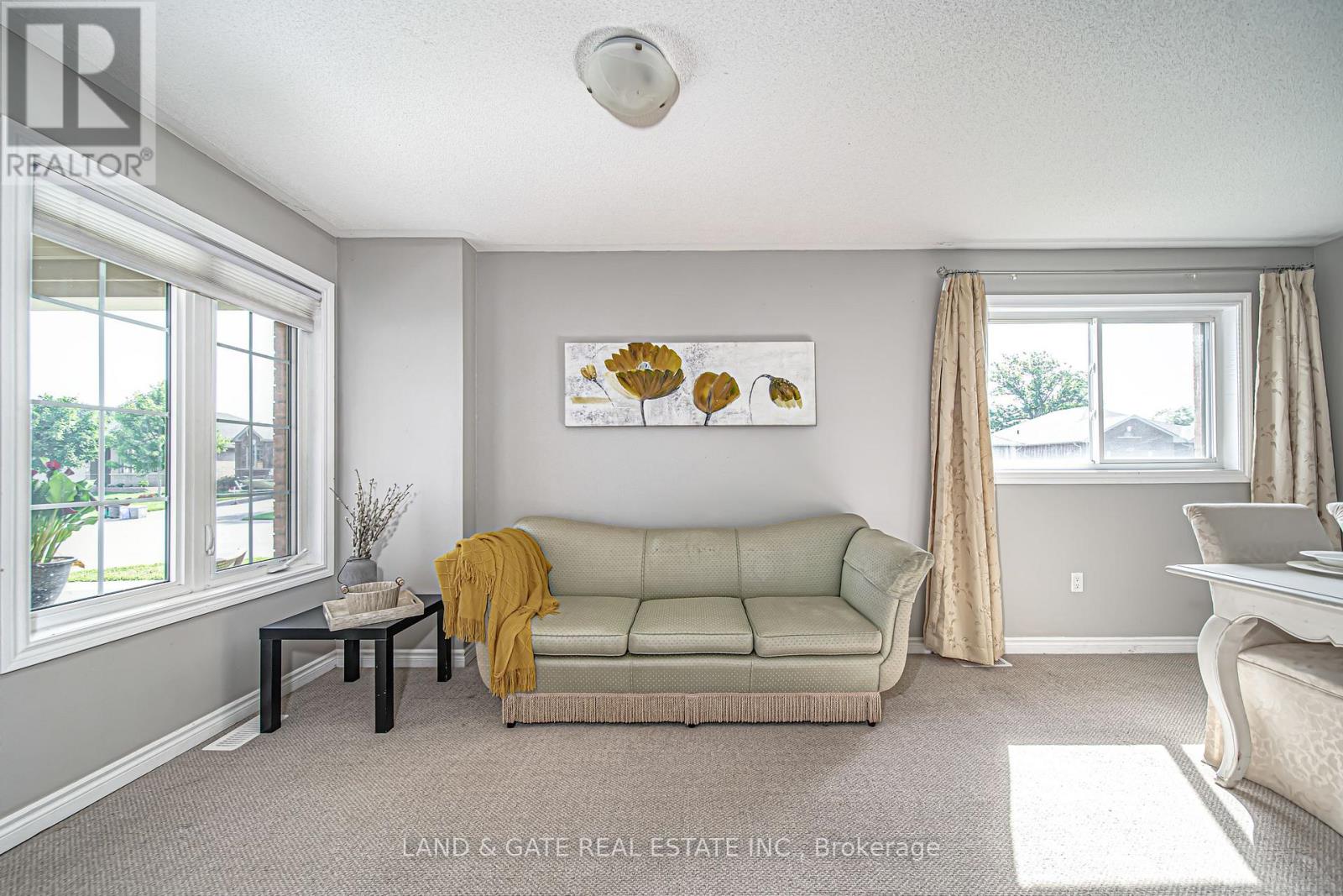 2 Manchester Court, Trent Hills, Ontario  K0L 1Y0 - Photo 4 - X12446269