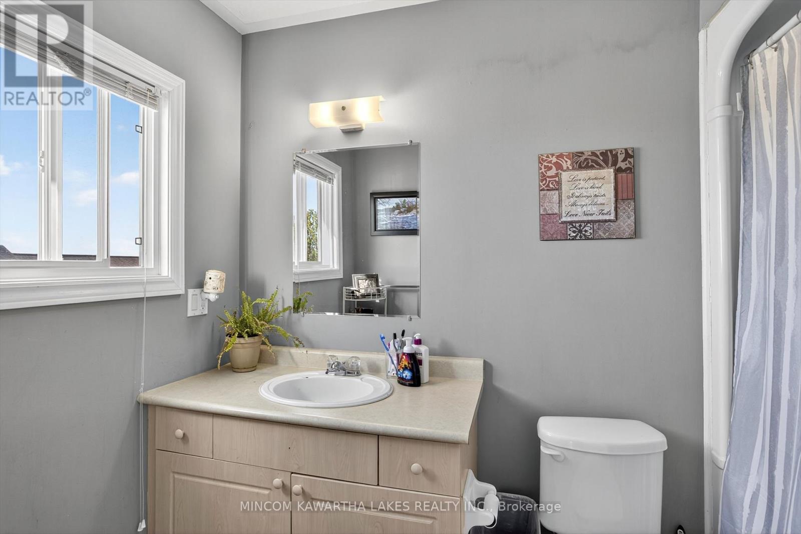 724 Trailview Drive, Peterborough (Ashburnham Ward 4), Ontario  K9J 8P2 - Photo 24 - X12446656