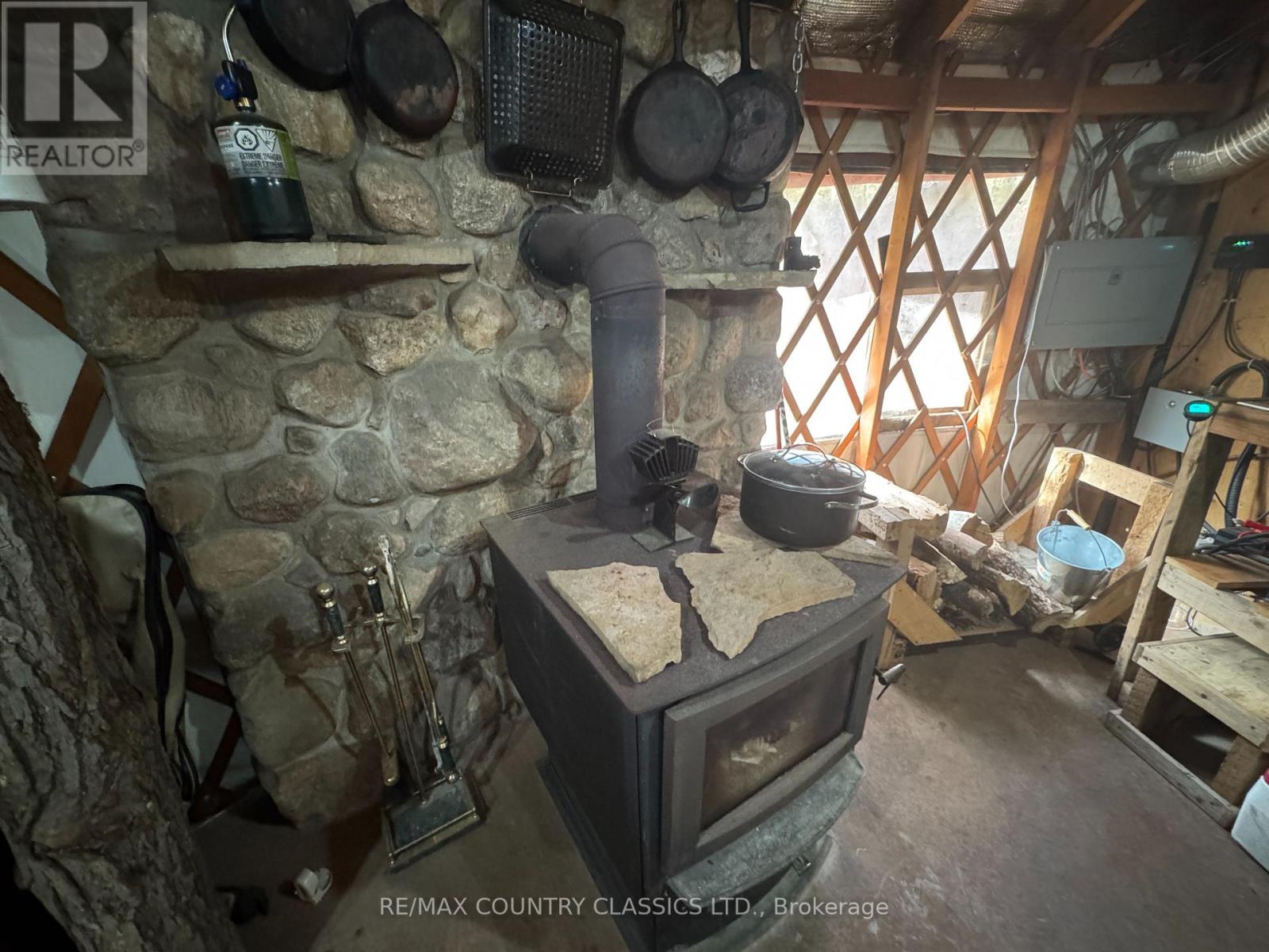 102 Caroline Court, Faraday, Ontario  K0L 1C0 - Photo 6 - X12446839