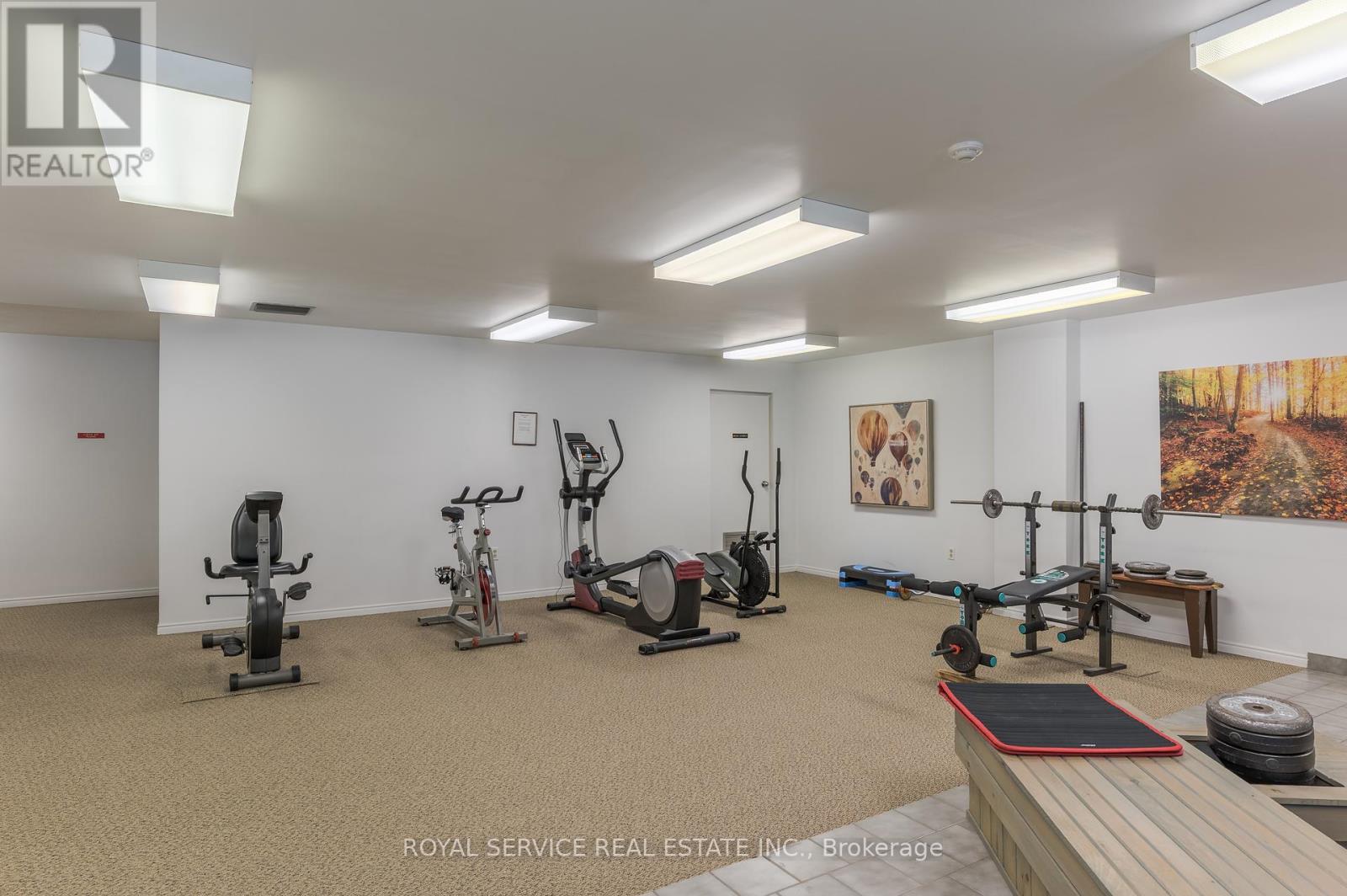 215 - 921 Armour Road, Peterborough (Ashburnham Ward 4), Ontario  K9H 7K5 - Photo 32 - X12447000