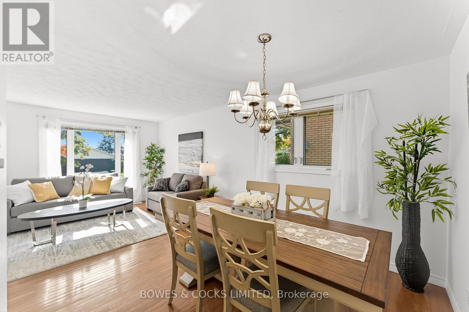 540 Montcalm Drive, Peterborough (Northcrest Ward 5), Ontario  K9H 6S7 - Photo 10 - X12447159